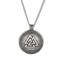 Cargar imagen en el visor de la galería, Amuleto Valknut Grabado