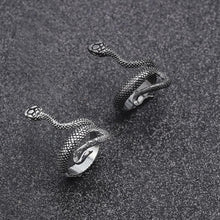 Charger l'image dans la galerie, Bague du serpent enroulé - image 3