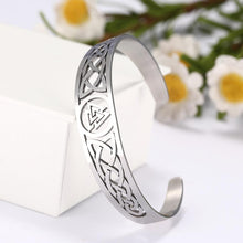 Charger l'image dans la galerie, Bracelet au valknut nordique stylisé - image 2