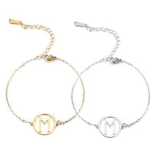 Charger l'image dans la galerie, Bracelet aux runes du futhark nordique - image 9