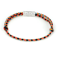 Charger l'image dans la galerie, Bracelet tibétain en bois avec mantras - image 3