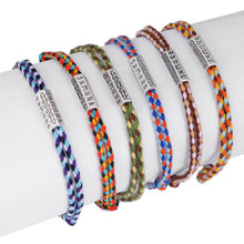 Charger l'image dans la galerie, Bracelet tibétain en bois avec mantras - image 8