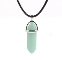 Charger l'image dans la galerie, Collier au cristal hexagonal - image 1