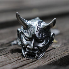 Charger l'image dans la galerie, Collier d'oni japonais - image 4