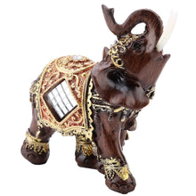 Laden Sie das Bild in den Galerie-Viewer, Éléphant de la famille royale thaï - image 1
