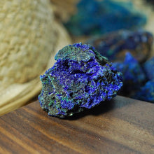 Laden Sie das Bild in den Galerie-Viewer, Géode de malachite - image 2