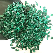 Laden Sie das Bild in den Galerie-Viewer, Morceaux de malachite - image 3