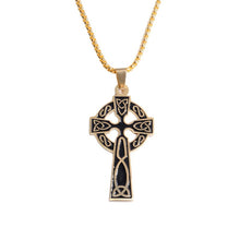 Laden Sie das Bild in den Galerie-Viewer, Pendentif croix celtique européenne - image 1