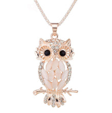 Load image into Gallery viewer, Pendentif de chouette en pierres douces - image 1