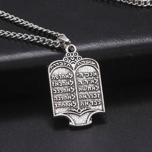 Cargar imagen en el visor de la galería, Pendentif de la prière du Shema Israël - image 3