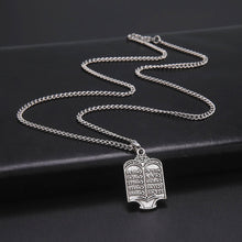Cargar imagen en el visor de la galería, Pendentif de la prière du Shema Israël - image 5