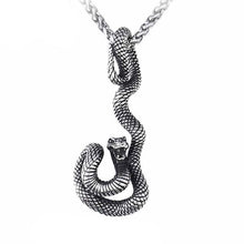 Cargar imagen en el visor de la galería, Pendentif du Boiúna - image 1