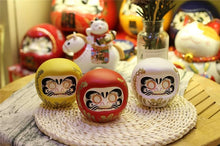 Laden Sie das Bild in den Galerie-Viewer, Poupée Daruma du Japon - image 5