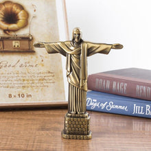 Load image into Gallery viewer, Statuette du Christ Rédempteur - image 2