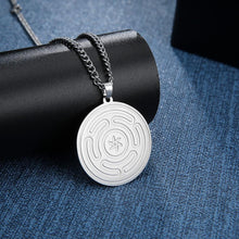 Cargar imagen en el visor de la galería, Amulette de la roue d&#39;Hécate - image 3