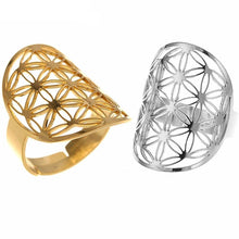 Cargar imagen en el visor de la galería, Bague à la fleur de vie - image 4