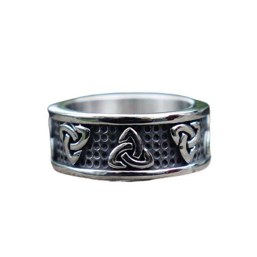 Bague aux triquetra alternées - image 1