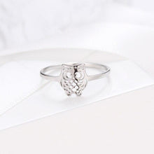 Cargar imagen en el visor de la galería, Bague de la chouette curieuse - image 3