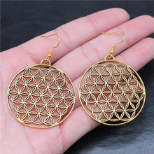 Cargar imagen en el visor de la galería, Boucles d&#39;oreilles fleur de vie - image 3