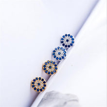 Cargar imagen en el visor de la galería, Boucles d&#39;oreilles rondes du Nazar Boncuk - image 4