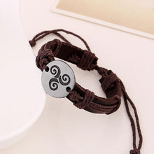 Cargar imagen en el visor de la galería, Bracelet avec une amulette du Triskel - image 4