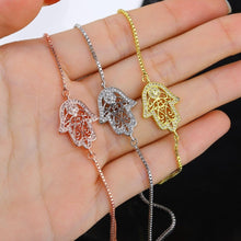 Cargar imagen en el visor de la galería, Bracelet de la main de Fatma en arabesque - image 4