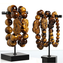 Cargar imagen en el visor de la galería, Bracelet &quot;pi xiu&quot; en œil de tigre - image 3