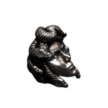 Load image into Gallery viewer, Chevalière à la tête de Gorgone - image 1