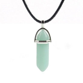 Collier au cristal hexagonal - image 1