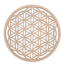 Laden Sie das Bild in den Galerie-Viewer, Décoration en bois à l&#39;effigie de la fleur de vie - image 1