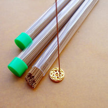 Laden Sie das Bild in den Galerie-Viewer, Encens au bois d&#39;agar - image 3