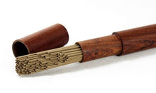 Laden Sie das Bild in den Galerie-Viewer, Encens au bois d&#39;agar - image 2