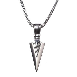 Pendentif fait d'une pointe de flèche - image 1