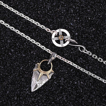 Cargar imagen en el visor de la galería, Pendentif primitif d&#39;une pointe de flèche - image 4
