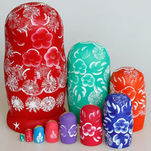 Laden Sie das Bild in den Galerie-Viewer, Poupées matriochka - image 2