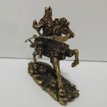 Cargar imagen en el visor de la galería, Statue laiton du général Guan Yu - image 4