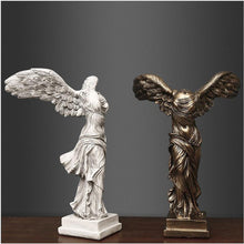 Cargar imagen en el visor de la galería, Statuette de la Nike de Samothrace - image 3