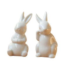 Cargar imagen en el visor de la galería, Statuette de lapin blanc - image 1