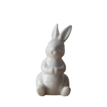 Cargar imagen en el visor de la galería, Statuette de lapin blanc - image 3