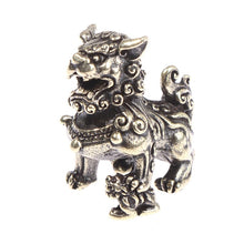 Laden Sie das Bild in den Galerie-Viewer, Statuettes des chiens fu en cuivre - image 5